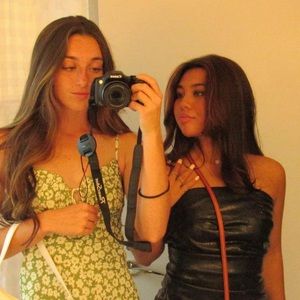 Meet your Posher, Riane